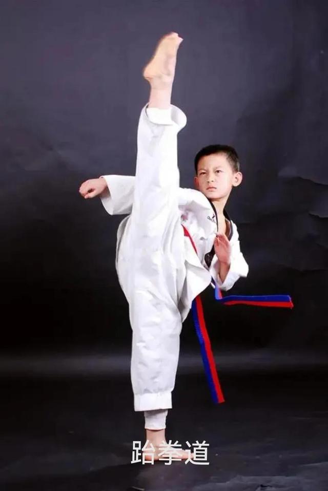 学武术的最佳年龄是几岁，孩子学武术的最佳年龄是几岁